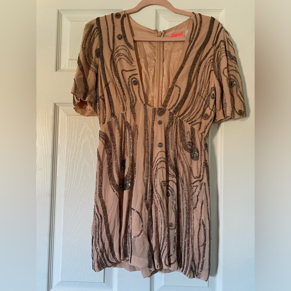 Free‎ People Pink Champagne Free Beaded Sequin Embellished Romper Size 4